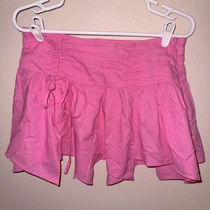 Urban Outfitters Pink Pleated Ruffled Mini Skirt w/ String Tie Bow Detail Medium